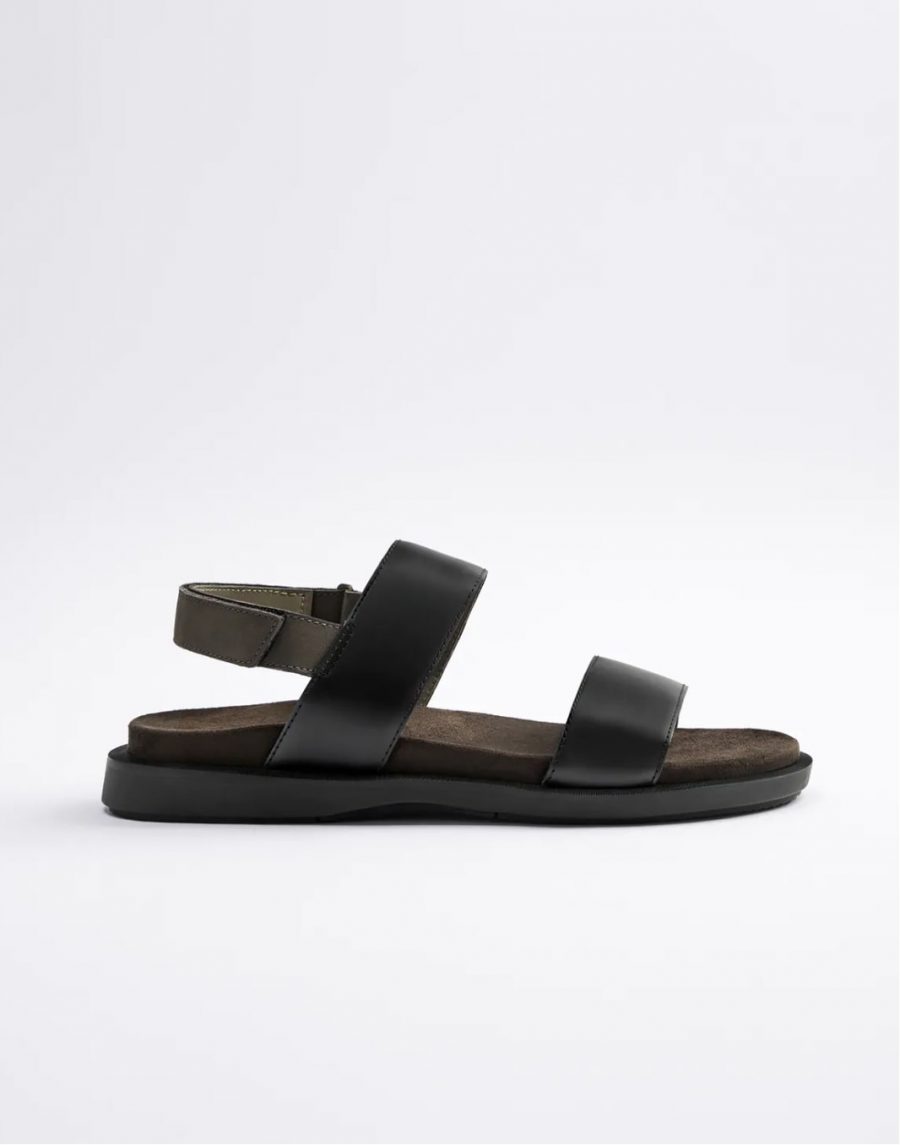 Leather straps sandals